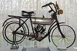 Model Moto-Reve de 1910 que pertangué al pioner de l'aviació Aurel Vlaicu