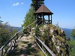 Aussichtspavillon am Latschigfelsen bei Forbach