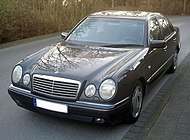 Mercedes E-W210.jpg