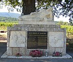 Monument aux résistants morts au Bessillon le 27 juillet 1944