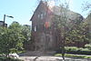 Дом Руперта Симпсона, 2 Уэллсли Плейс, Торонто, Онтарио, Экстерьер, сентябрь 2013.JPG