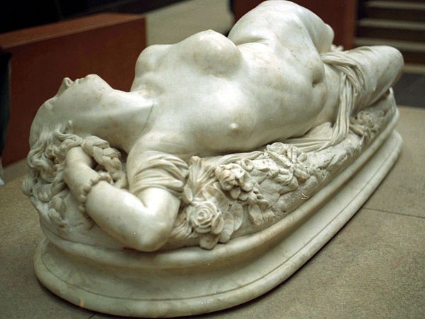 Dona mossegada per una serp (1847), d'Auguste Clésinger. Musée d'Orsay, París