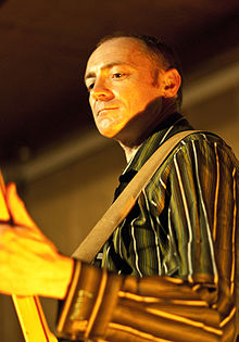 Эдвардс выступает в 2010 году