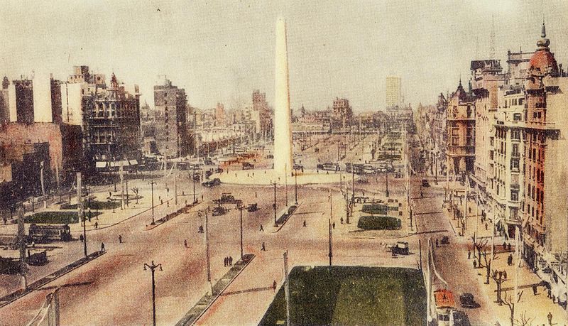 File:Vista de la Avenida 9 de Julio, Buenos Aires, en la década de 1930.jpg