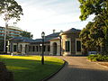 Das Ayers House in Adelaide, das 1855 vom damaligen Premierminister Henry Ayers in South Australia bezogen wurde. Nach ihm wurde der Ayers Rock benannt.