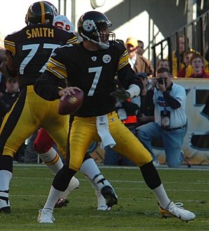 Ben Roethlisberger of the Pittsbrgh Steelers d...