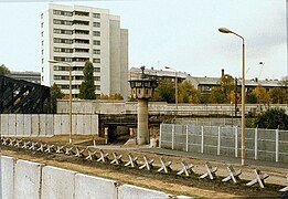 Hérissons tchèques du Mur de Berlin à Liesenstraße/Gartenstraße, 1980.