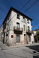 Casa al carrer Fontanella i carrer Fluvià (Olot)