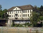 Ehemalige Hofmeistersche Fabrik (jetzt Textilfachschule) mit Wohngebäude