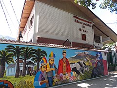 Peinture murale sur le bâtiment de la Municipalidad.