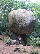 Ar roc'h, le Champignon (tor), Huelgoat, Finistère (Francia).