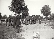 Begravning på Torsås kyrkogård, 1904
