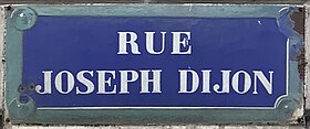 Voir la plaque.