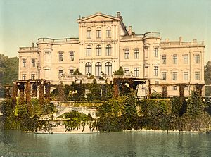 Schloss Putbus auf Rügen um 1900, 1962 gesprengt