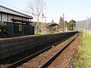 月台（2005年3月）