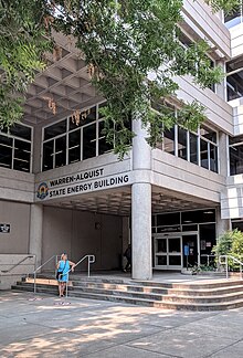The front entrance of the California Energy Commission's Warren-Alquist Energy Building in Sacramento Warren-Alquist State Energy Building.jpg