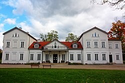 Manor house in Łochów