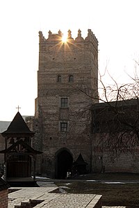 Вежа Луцького замку 2.jpg