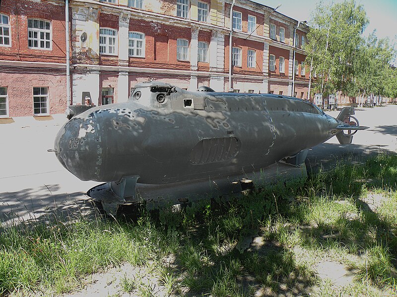 Файл:Кронштадт.Малая подводная лодка.jpg
