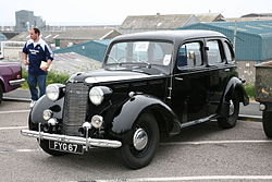 Vauxhall 14/6 (1947)
