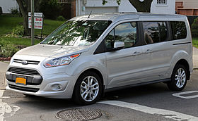 2014 Ford Transit Connect Wagon Titanium LWB front left.jpg