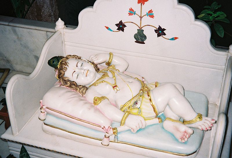 파일:Baby Krishna Sleeping Beauty.jpg