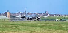 P-8A Poseidon ВМС США вылетает из Лоссимаута в 2016 году. Флот Королевских ВВС Великобритании Poseidon будет базироваться на станции с 2021 года.