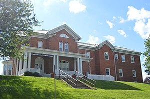 Fayette County Courthouse in Vandalia