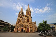 1888年建成的广州石室教堂[8][12]