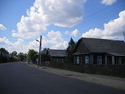 Jellegzetes poleszjei faházak a Béke utcában