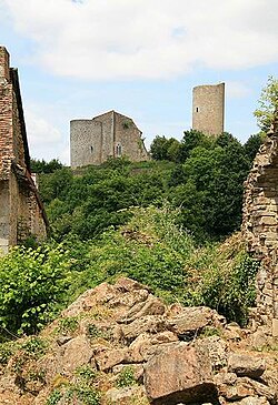 Zřícenina hradu Châlus-Chabrol