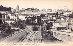 ANGOULEME - Vers le tunnel du chemin de fer