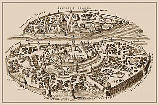 http://upload.wikimedia.org/wikipedia/commons/thumb/4/45/Map_of_Velikiy_Novgorod_(reconstruction).jpg/320px-Map_of_Velikiy_Novgorod_(reconstruction).jpg