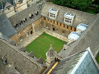 Mob Quad in 2003, from Merton College Chapel tower Mob Quad from Chapel Tower.jpg