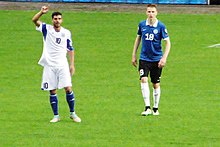 Danilo Rinaldi (valges) ja Karol Mets Eesti - San Marino mängus Foto: Ave Maria Mõistlik, 14. juuni 2015
