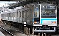 Seryeng 205-500 EMU ng Linyang Sagami, Abril 2011