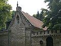 Schloss Röderhof, Haus südlich des Tores