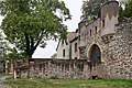 Ehemaliges Schloss Windecken, Schlossbauten (Justizamt, Burgtor, Brücke) mit Burgbefestigung und Hexenturm