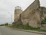 Башня, примыкающая к воротам