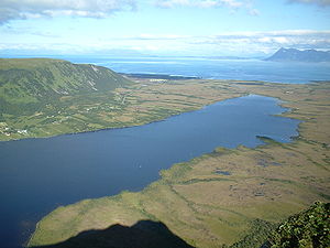 Blick von Andøya über den Andfjord (hinten)[1]