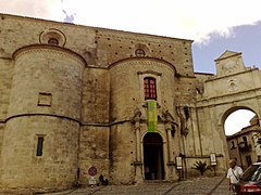 Catedral e "Porta dos Bispos", Gerace