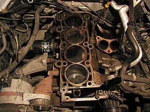 The engine block of the Ford I4 DOHC engine (w...
