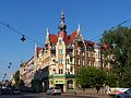 "Schlesischer Hof", później Hotel "Myśliwski", 1895 r., wybudowany w stylu eklektyzmu z przewagą neorenesansu i neobaroku. Granice ochrony obejmują całą działkę.