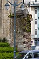 Premières pierres du mur de la quatrième travée de la nef.