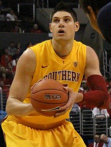 220px-Nikola_vucevic2.jpg