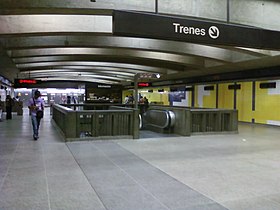 Intérieur de la station en mai 2010