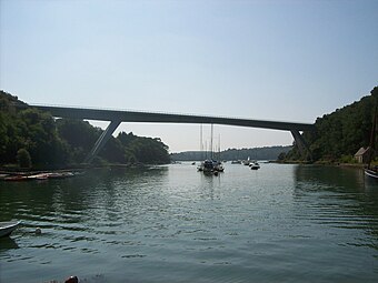 Мост через реку Боно