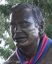 Hall of Fame Legend Ron Barassi was a leading advocate of a national club-based competition. Ron Barassi sculpture crop.jpg