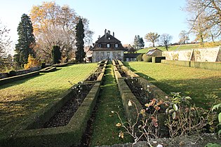 Schloss Uebewil: französischer Garten