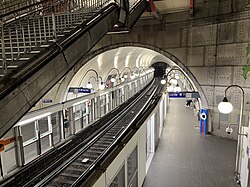 Station Cité Métro Paris Ligne 4 - Paris IV (FR75) - 2022-07-02 - 7.jpg